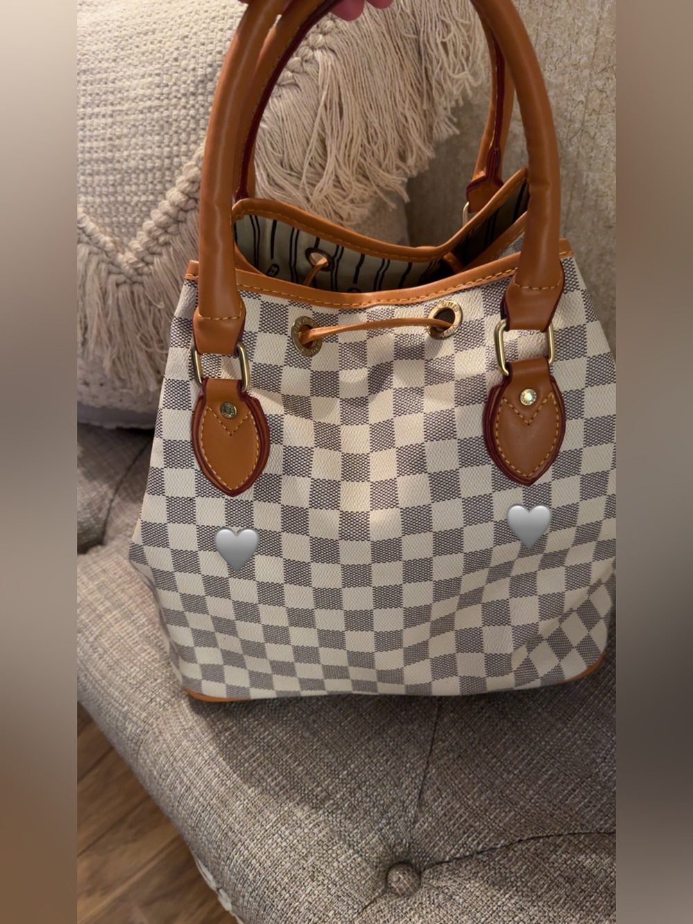 Checkered Fashion Inspired Bucket Bag - Picture 3 of 9